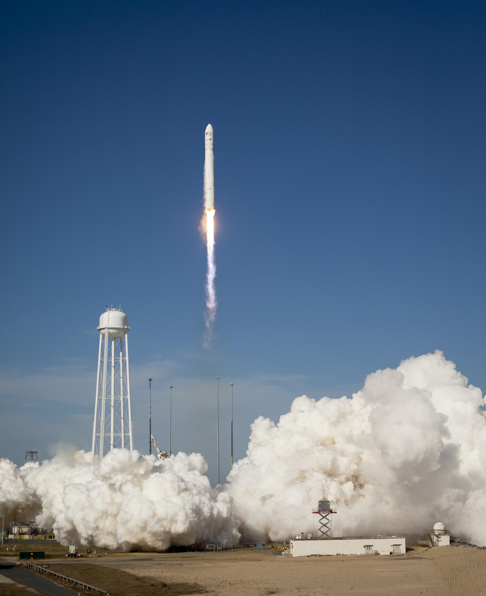 SpaceX「Starfall」再突入機の全容、FAA文書で判明